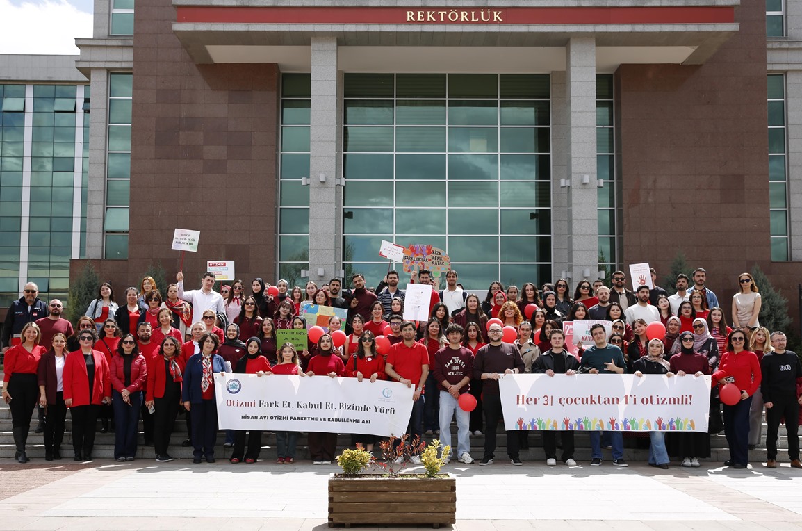 ESOGÜ’de Otizm Farkındalığı İçin Güç Birliği: Kampüste Anlamlı Yürüyüş